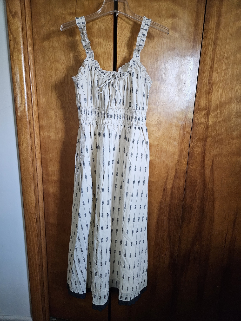 NWT Neuflora Tuscany Dress Cream And Navy Size Small